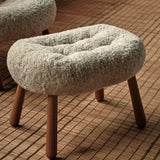 Clam Stool