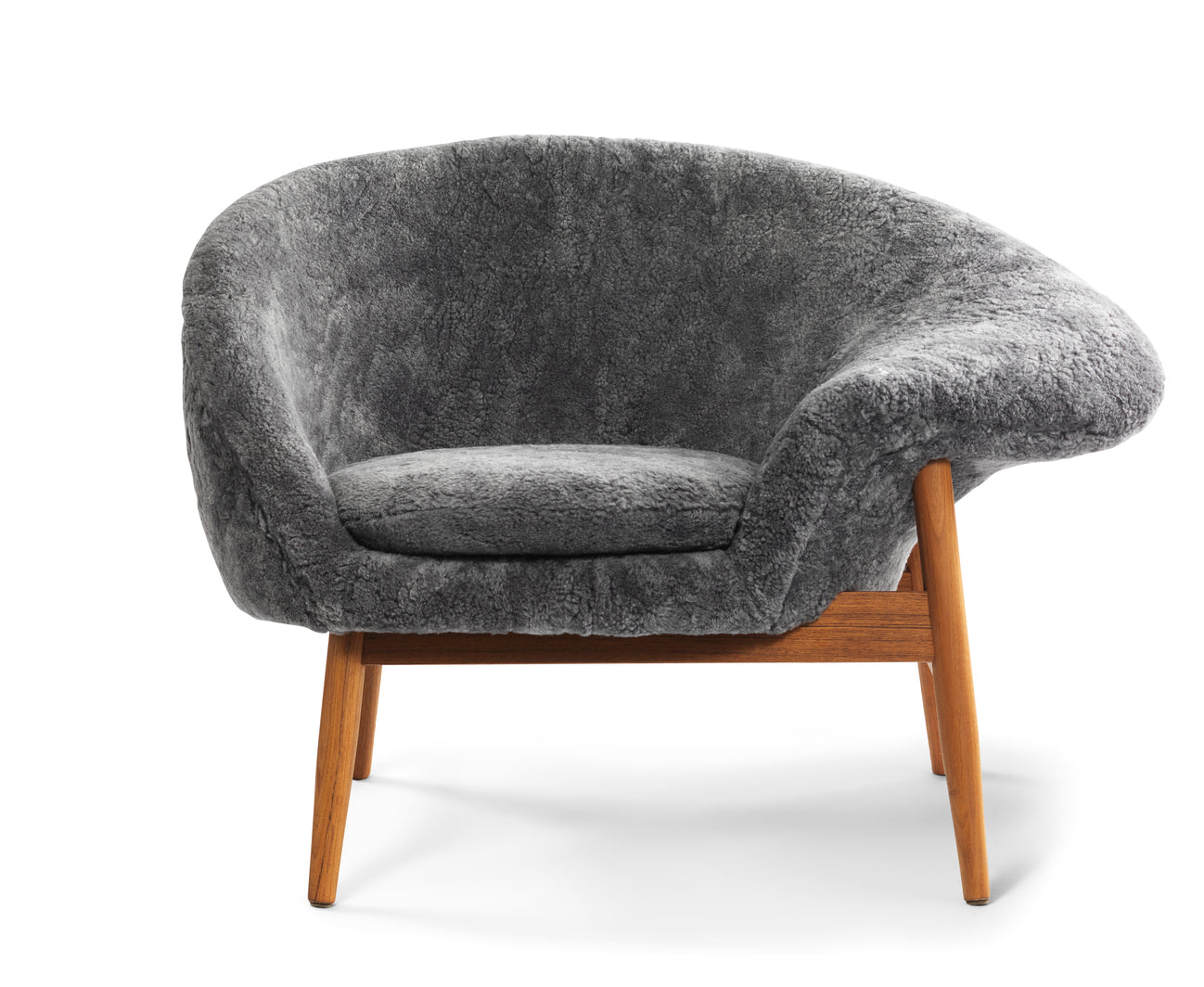 Fried Egg Chair in Shearling