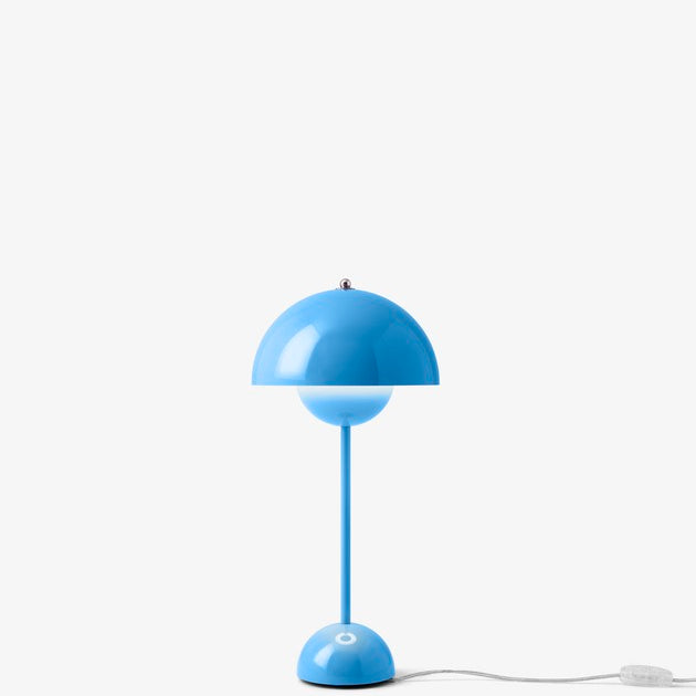 Flowerpot VP3 Table Lamp