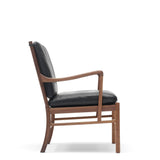 OW149 Colonial Chair (Walnut)