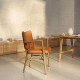 VLA61 Monarch Chair, Oak Oil with Sif-95 Tan Leather