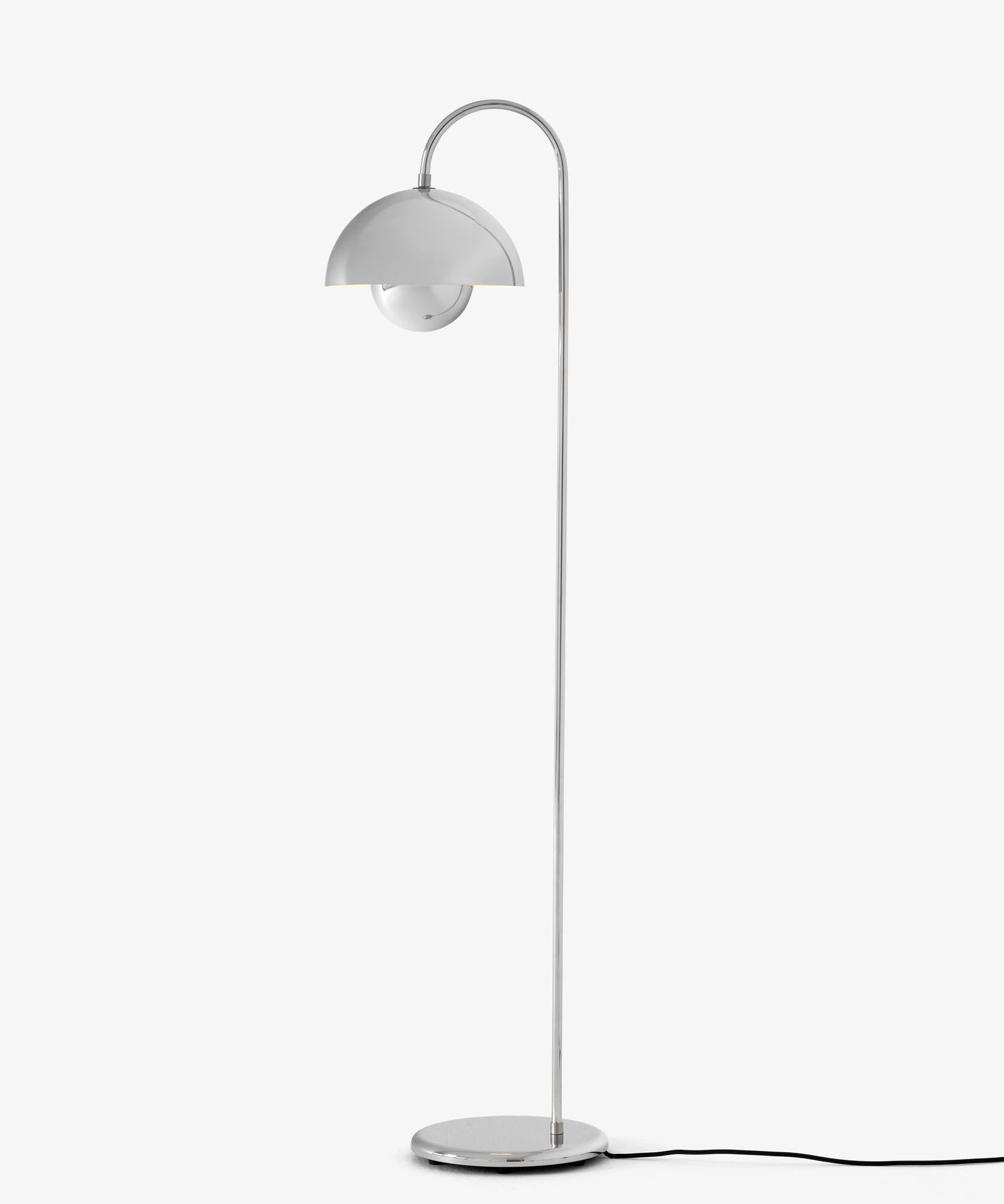 &Tradition Flowerpot Floor Lamp VP12