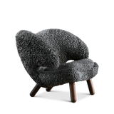The Finn Juhl Pelican Chair Gotland Sheepskin