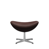 Reposapiés en forma de huevo de Arne Jacobsen