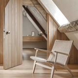 CH25 Lounge Chair