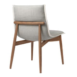 E004 Embrace Chair