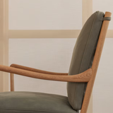 OW149 Colonial Chair
