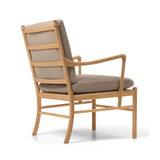 OW149 Colonial Chair