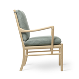 OW149 Colonial Chair