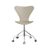 Silla de oficina Serie 7 sin tapizar de Arne Jacobsen