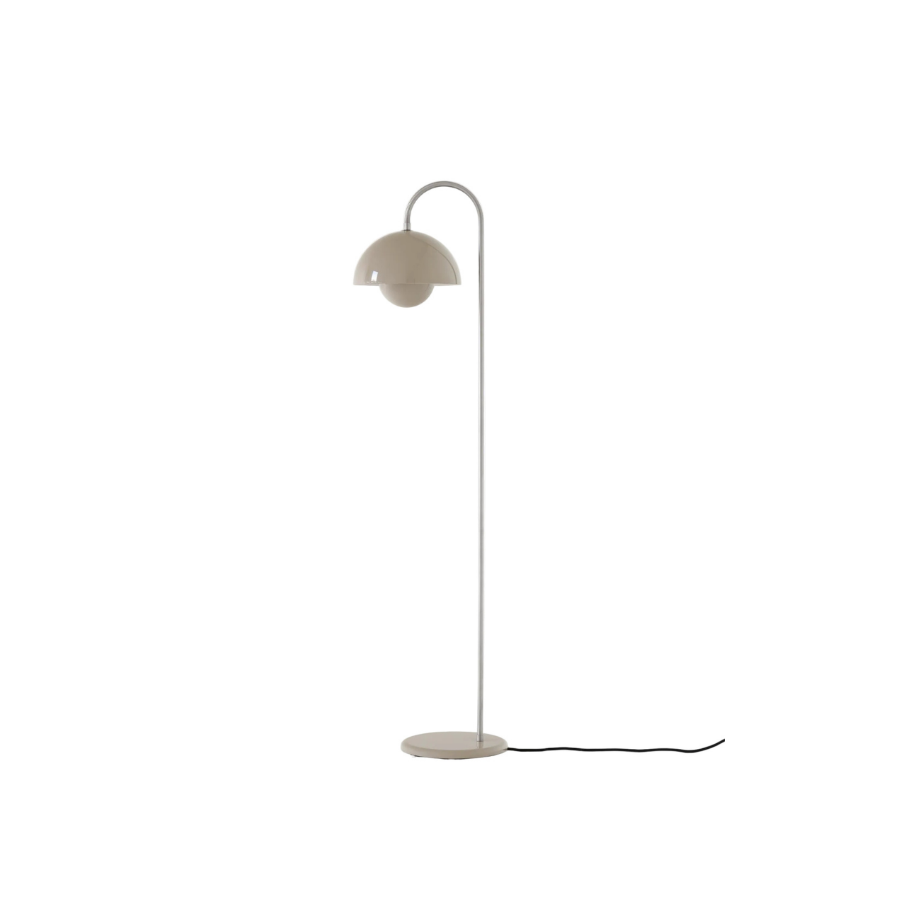 &Tradition Flowerpot Floor Lamp VP12