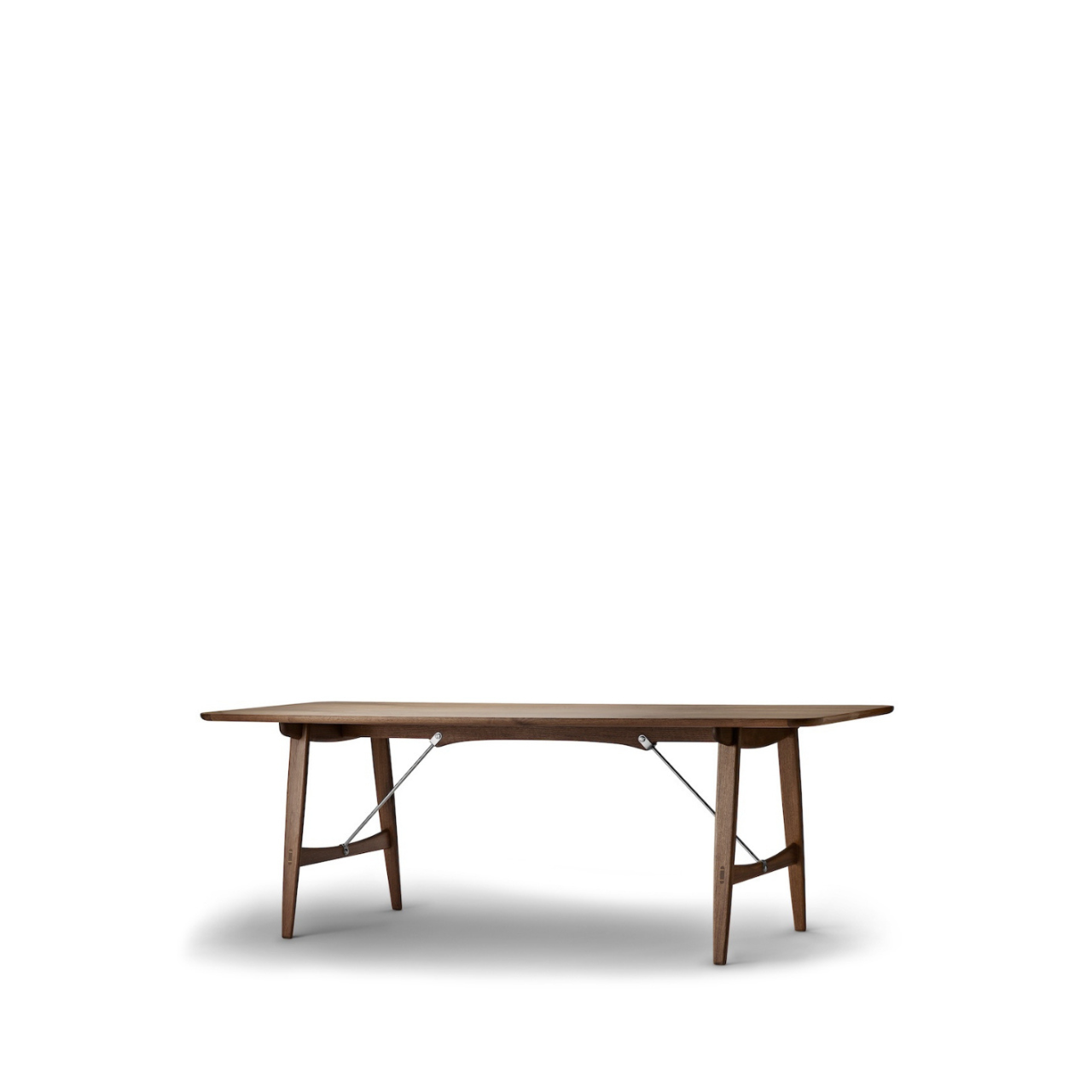 BM1160 Hunting Table