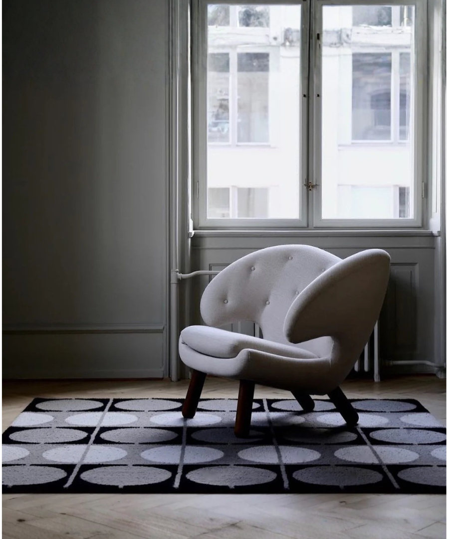 The Circle Rug