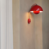 Flower Pot VP8 Wall Lamp (1968)