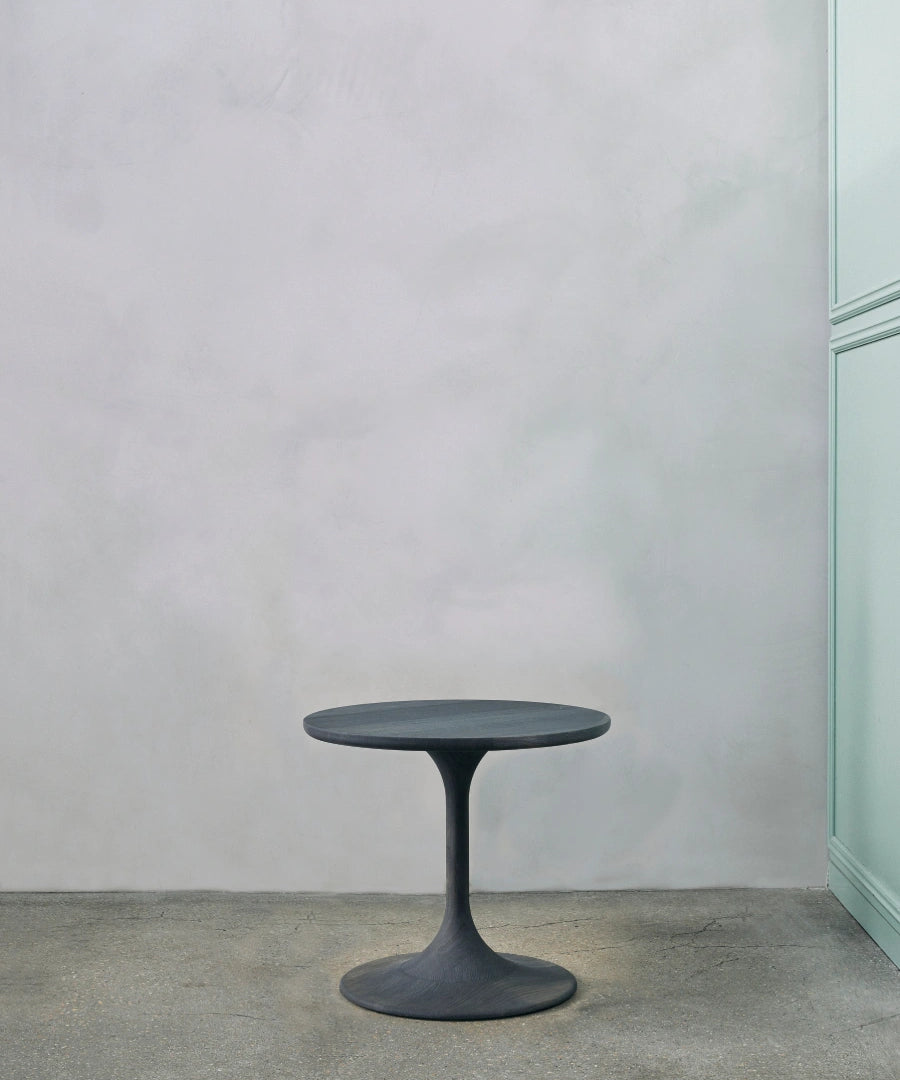 MG203 Turned Side Table