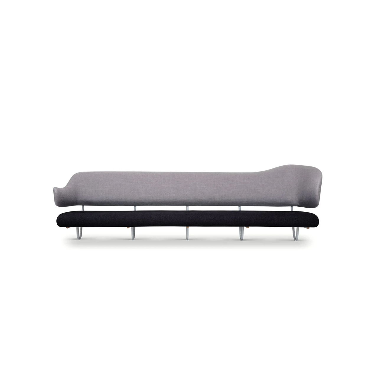 The Wall Sofa Aubertin