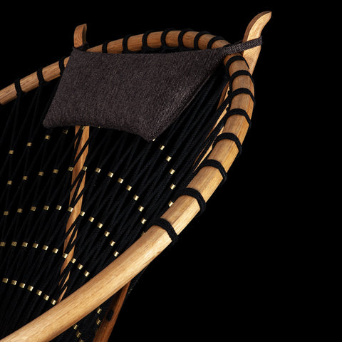pp130 | The Circle Chair