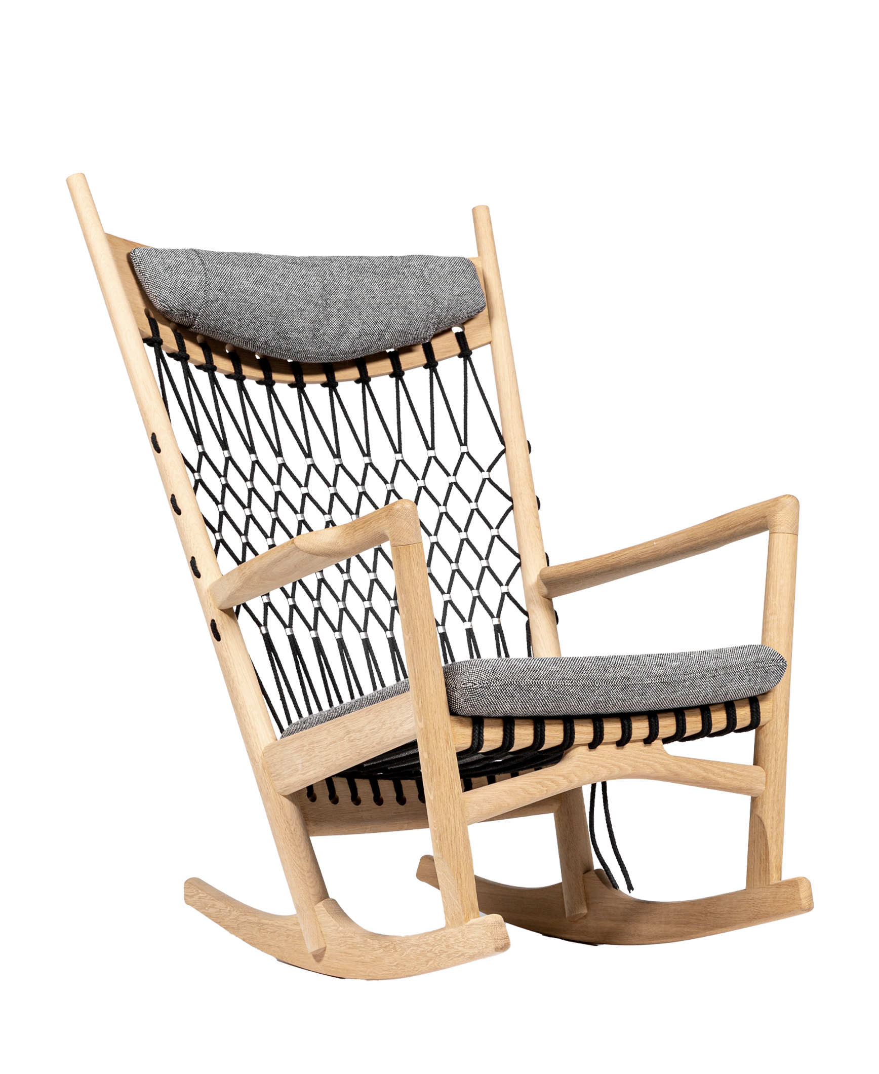 PP124 Rocking Chair | PP Møbler | Danish & Scandinavian Modern Design