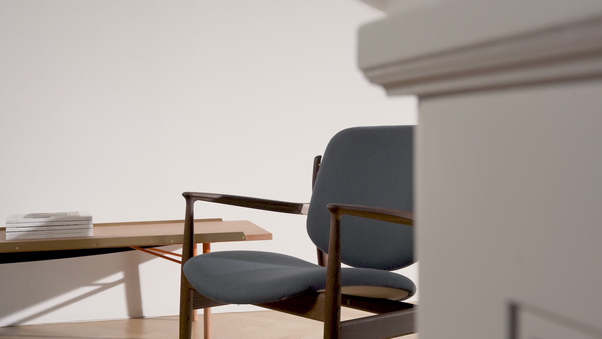 フランスPrinceps16x24cm口径システム 粋で高性能なフレンチサウンド The France Chair | House of Finn Juhl | Danish & Scandinavian
